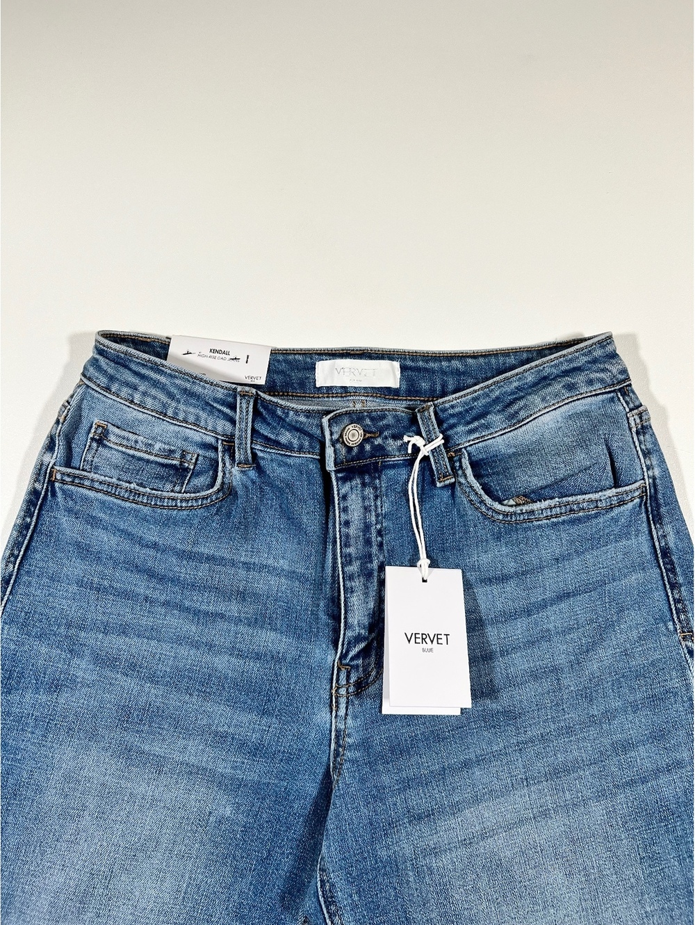Vervet by Blue Jeans Kendall High-Rise Dad Jeans Women's Size 30 Distressed - Picture 2 of 7
